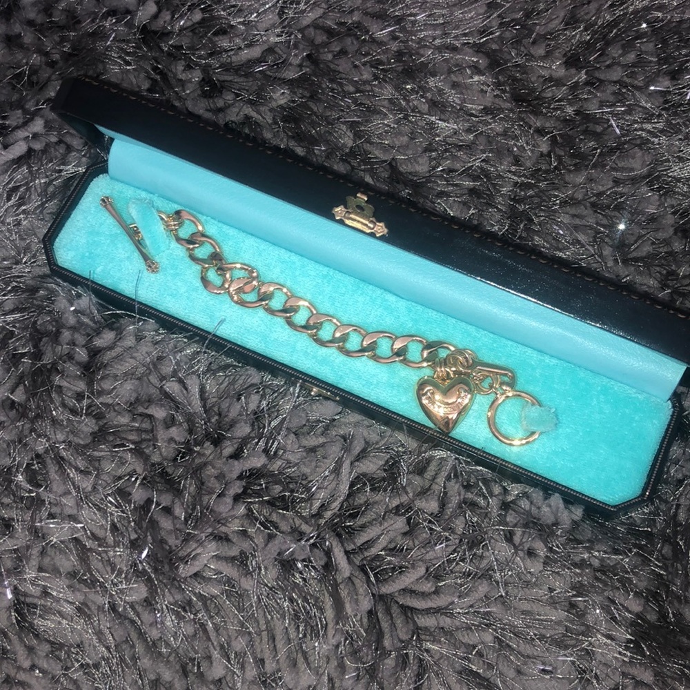 Juicy couture gold taggle bracelet